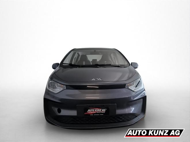 Car gallery image