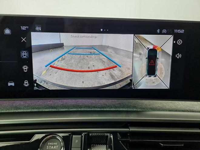 Car gallery image