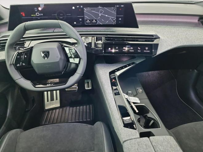 Car gallery image