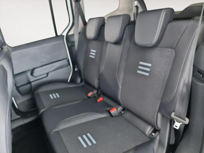 Car gallery image