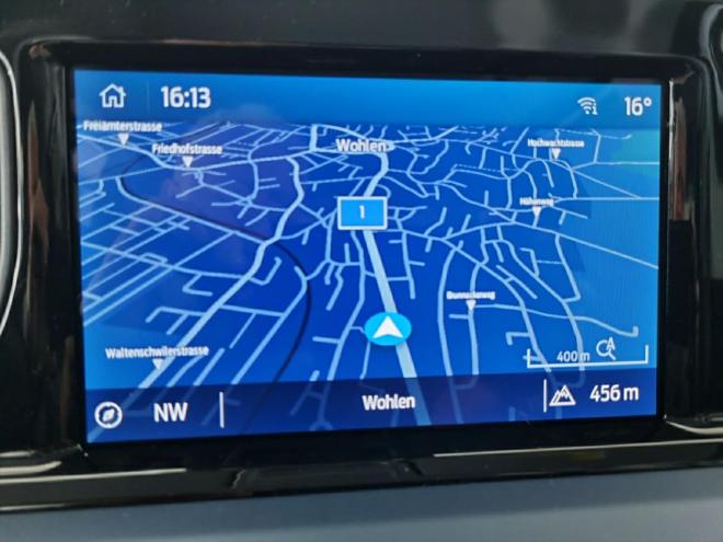 Car gallery image