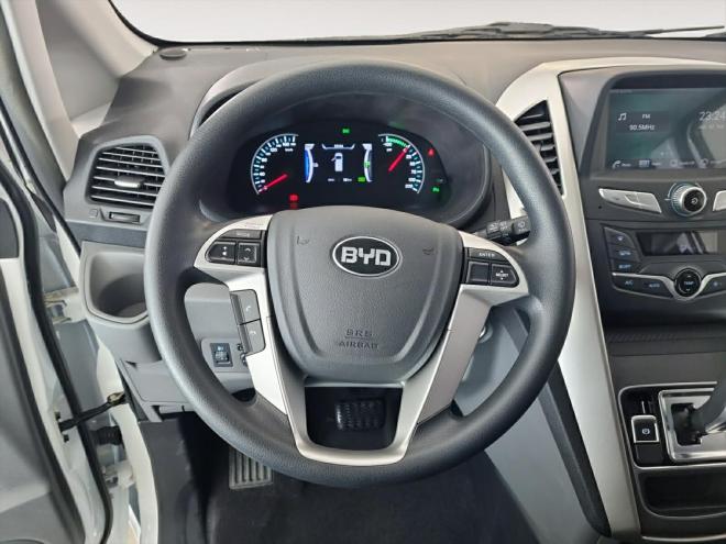 Car gallery image