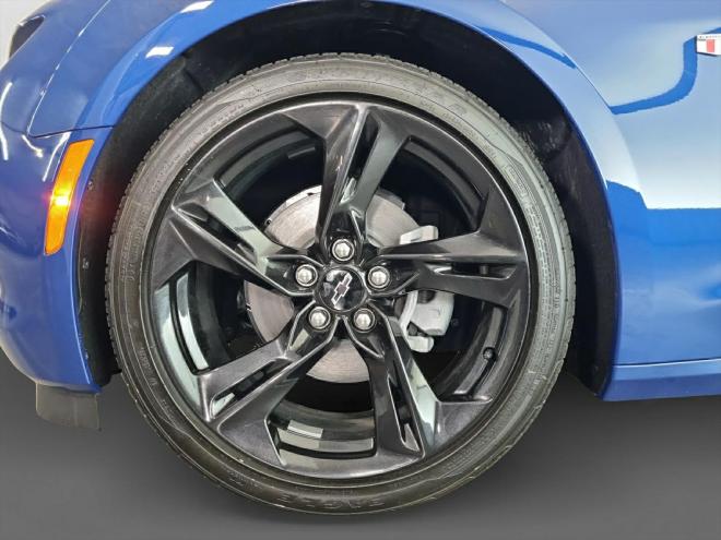 Car gallery image