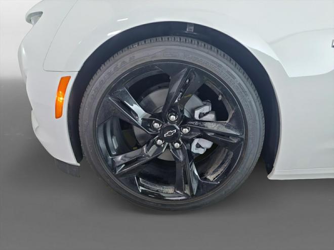 Car gallery image