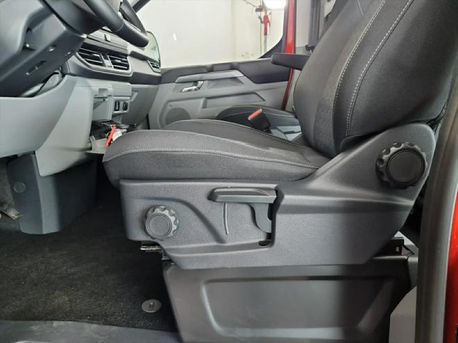 Car gallery image