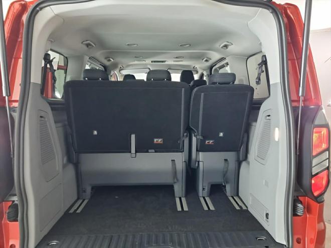 Car gallery image