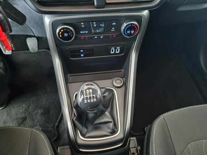 Car gallery image
