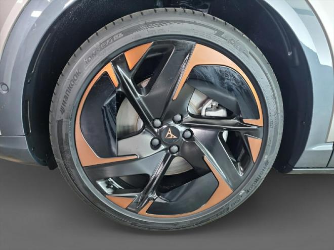 Car gallery image