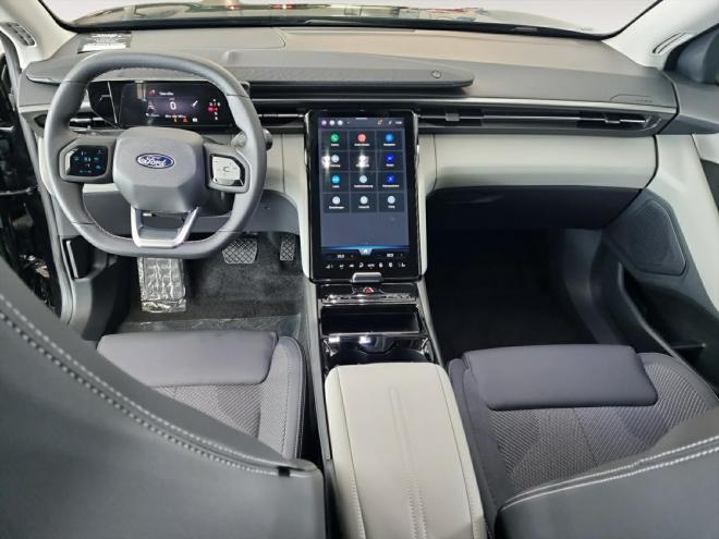 Car gallery image