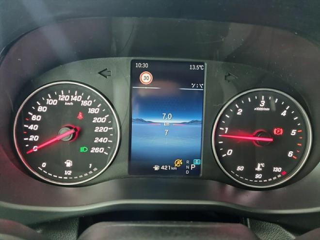 Car gallery image