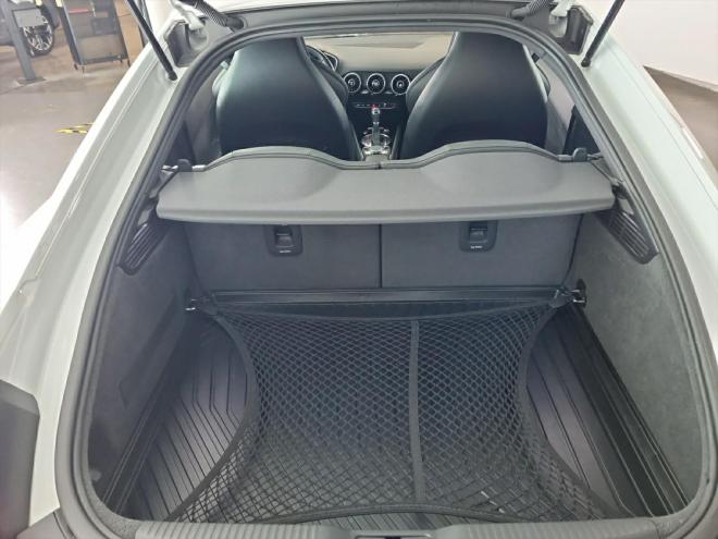 Car gallery image