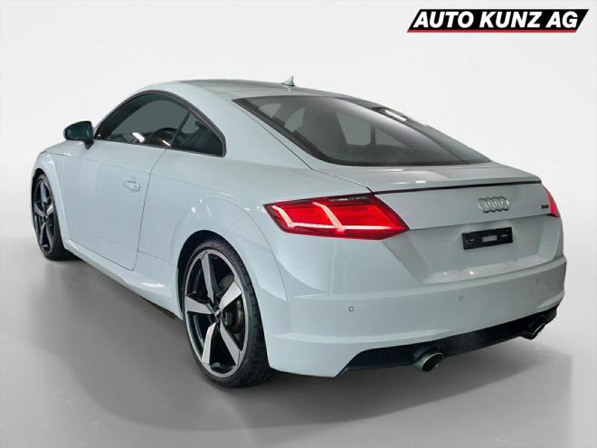 Car gallery image