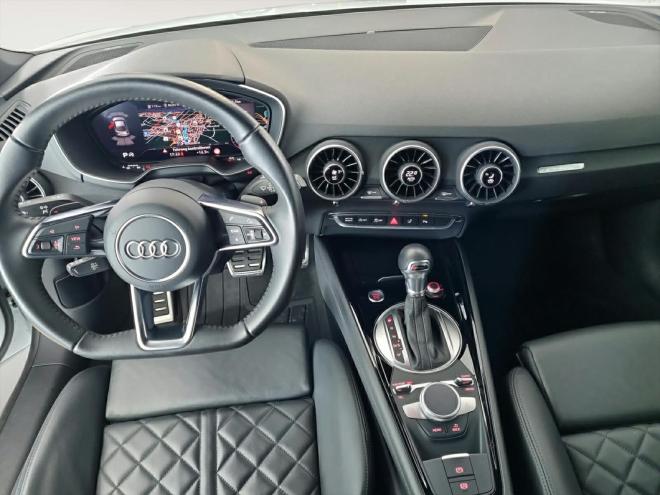 Car gallery image