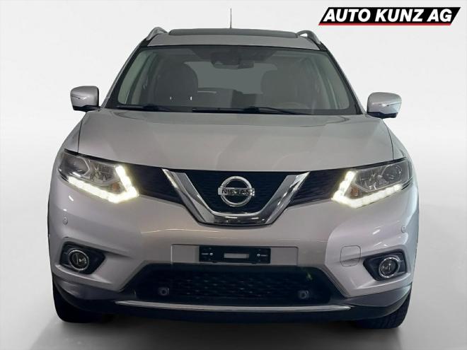 Car gallery image