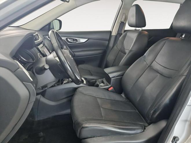 Car gallery image
