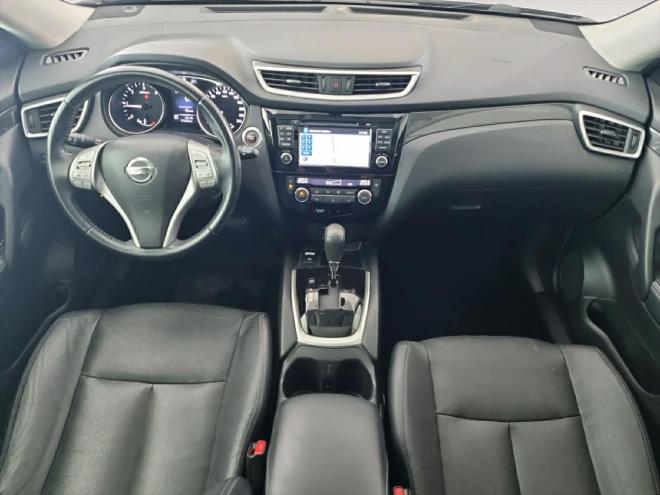 Car gallery image