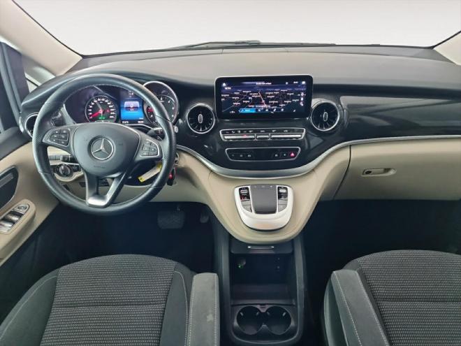 Car gallery image