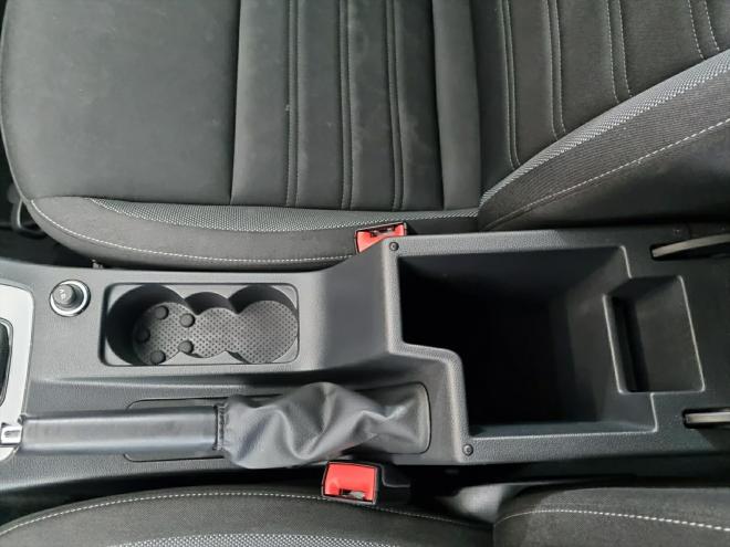 Car gallery image