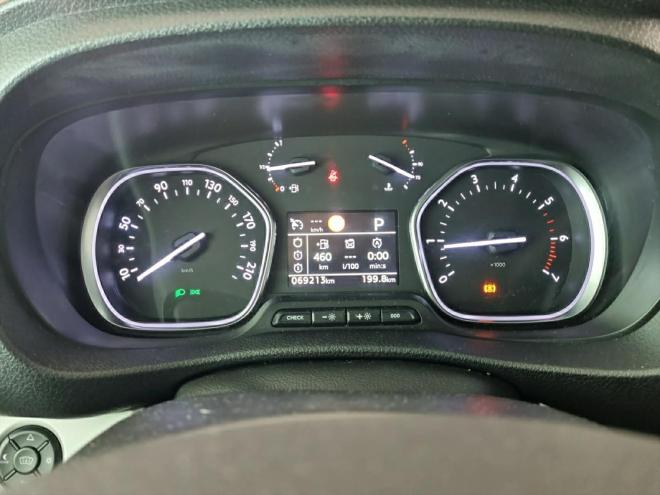 Car gallery image