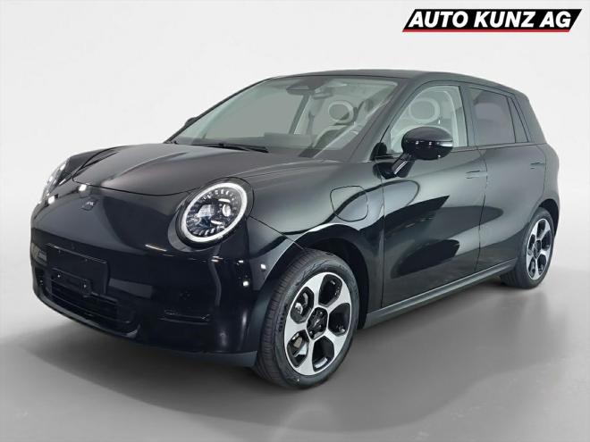Car gallery image