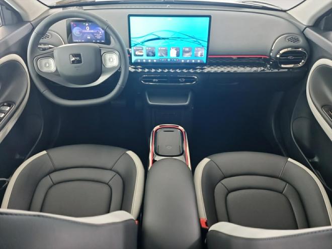 Car gallery image