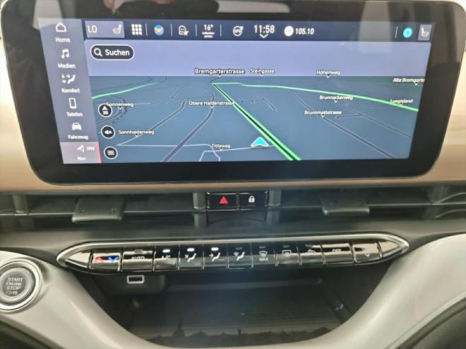 Car gallery image