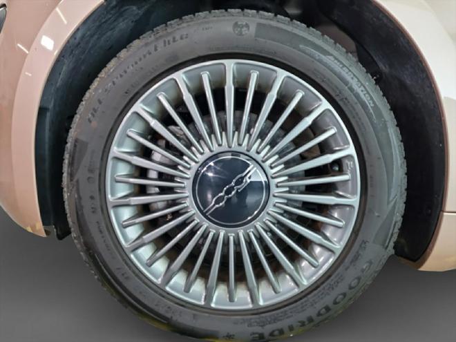 Car gallery image