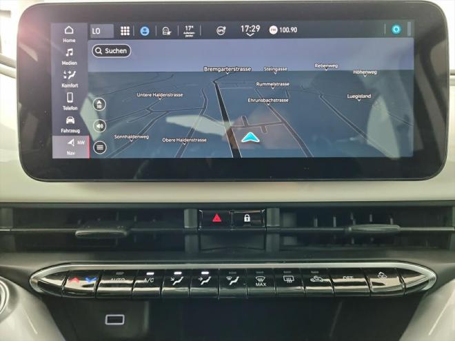 Car gallery image