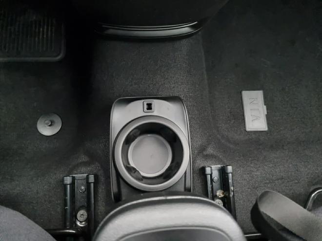 Car gallery image