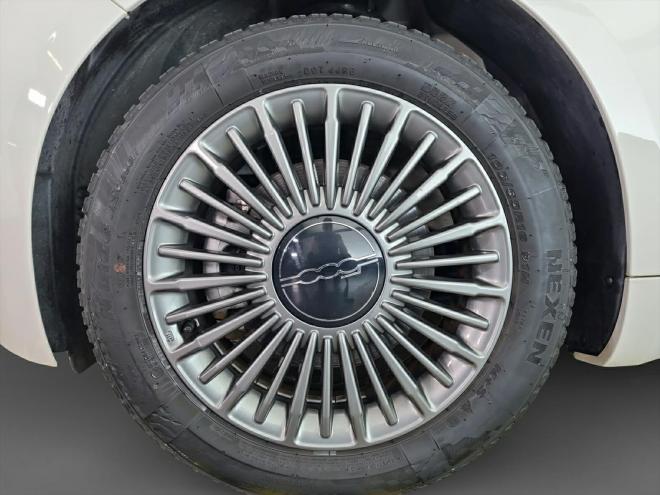 Car gallery image