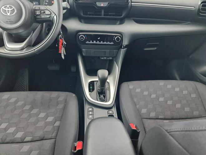 Car gallery image