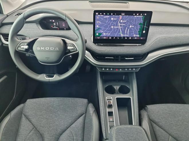 Car gallery image