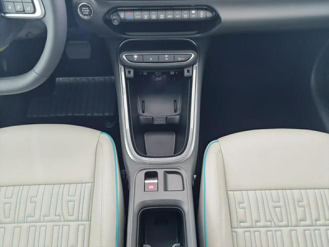 Car gallery image