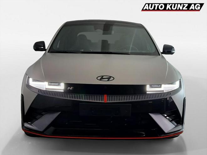 Car gallery image
