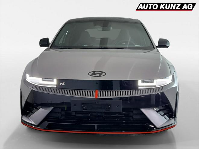 Car gallery image