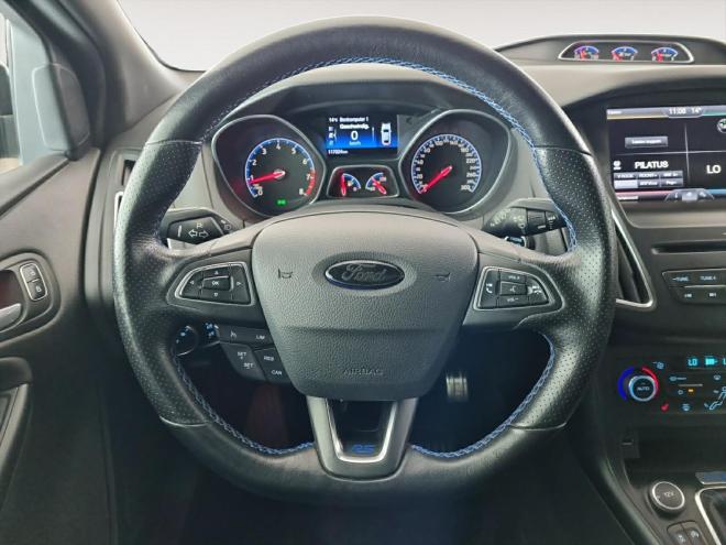 Car gallery image