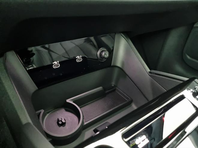 Car gallery image