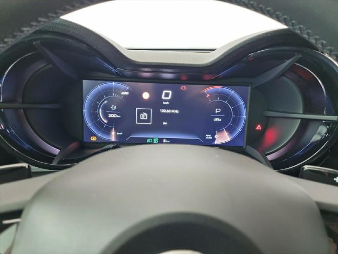 Car gallery image