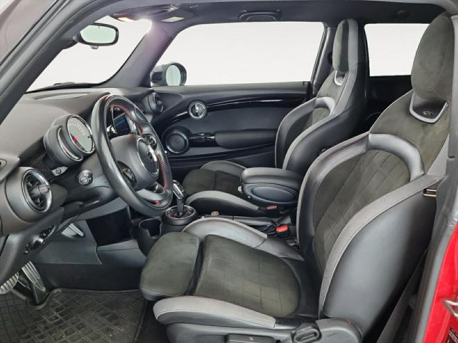 Car gallery image