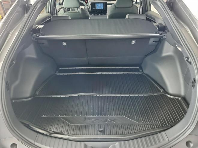 Car gallery image