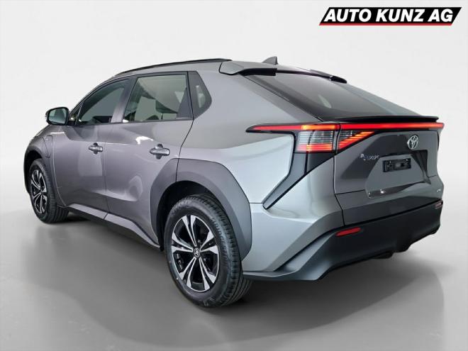Car gallery image