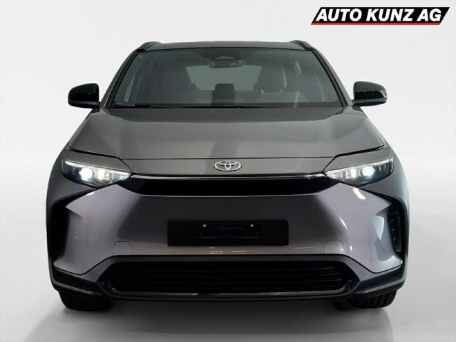 Car gallery image