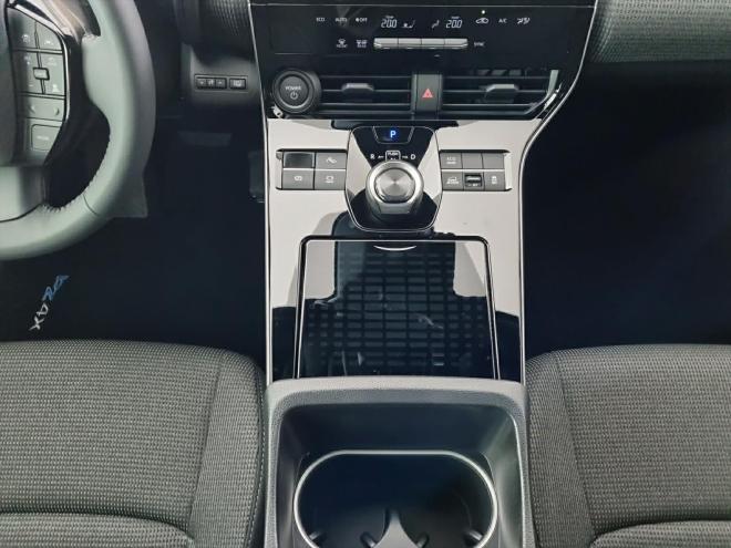 Car gallery image