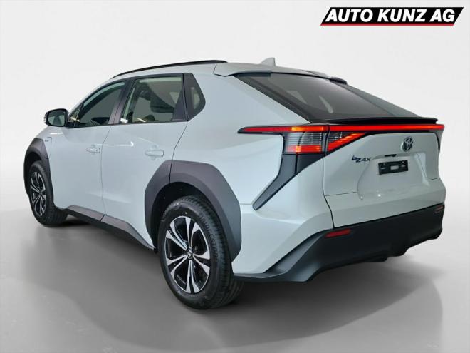 Car gallery image