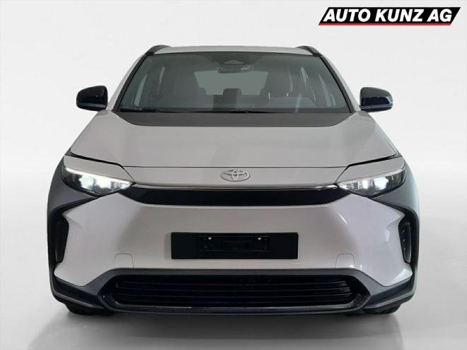 Car gallery image