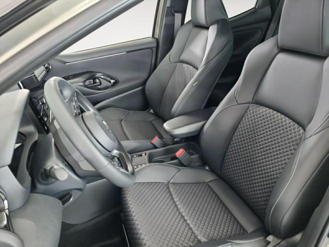 Car gallery image
