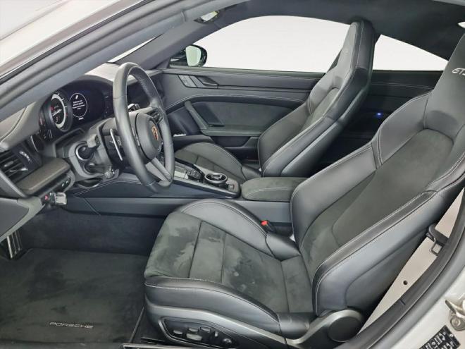 Car gallery image