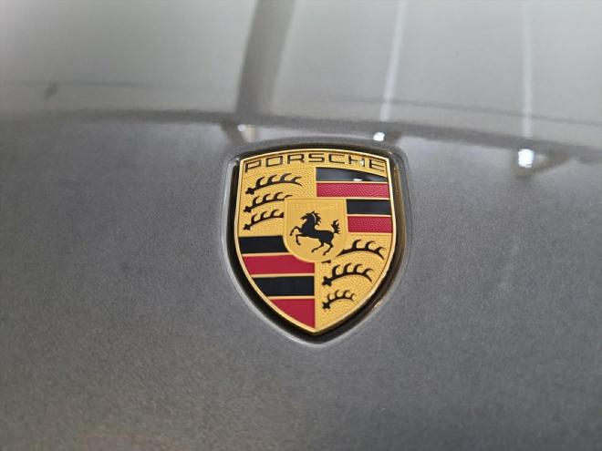 Car gallery image