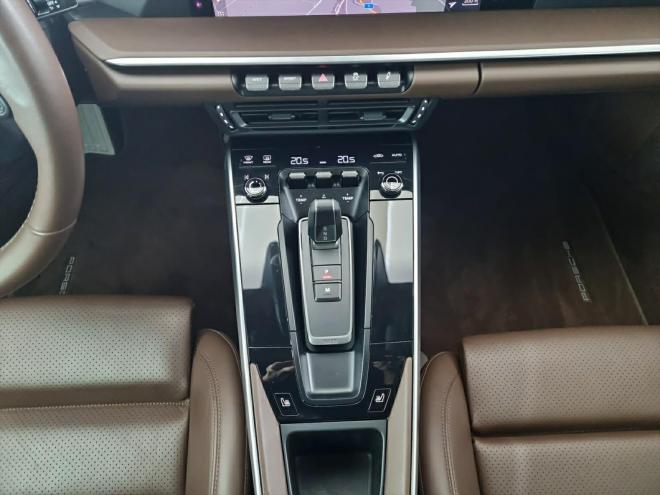Car gallery image