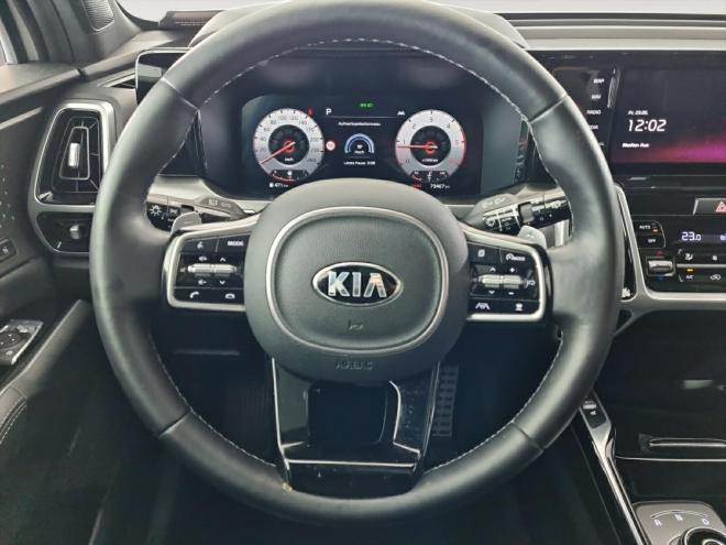 Car gallery image